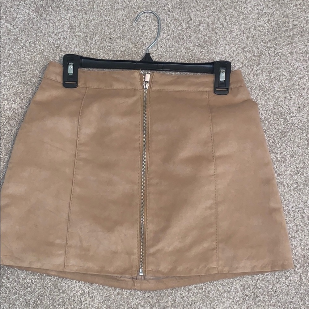Zip up skirt